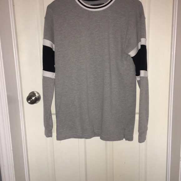 (LOT) Men’s American Eagle sweaters - Picture 3 of 4